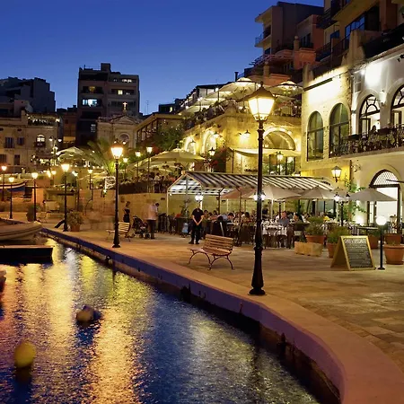 Spinola Bay Seafront Penthouse, With Large Outside Terrace With Bbq Апартаменты *
